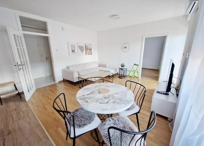 Apartman Ari Sarajevo- Next To Center Mall