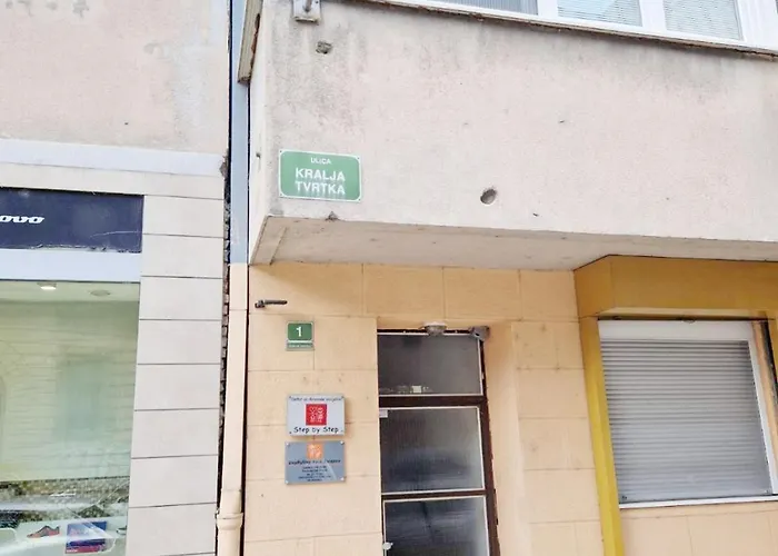 Ari Sarajevo- Next To Center Mall