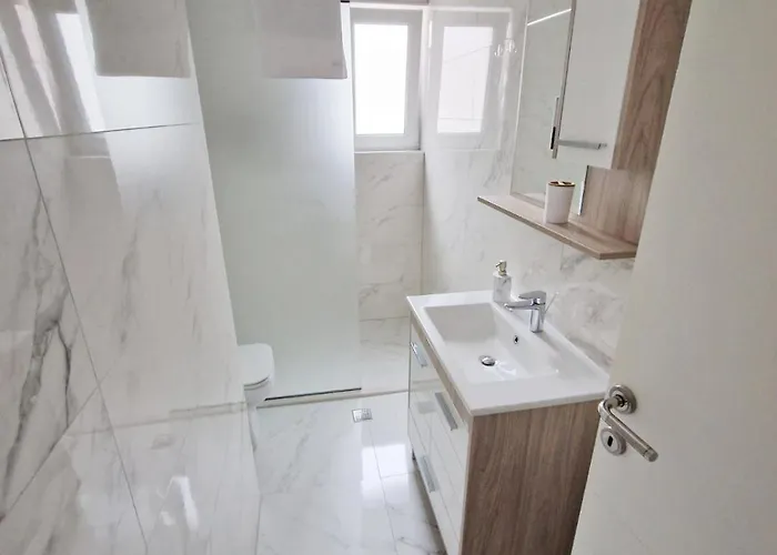 Ari Sarajevo- Next To Center Mall Apartman *